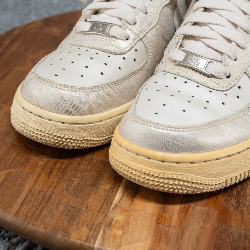 Nike Air Force 1 Swan Womens Size 6.5 Beige Athletic Shoes Sneakers‎ 315115-119 - Picture 3 of 7